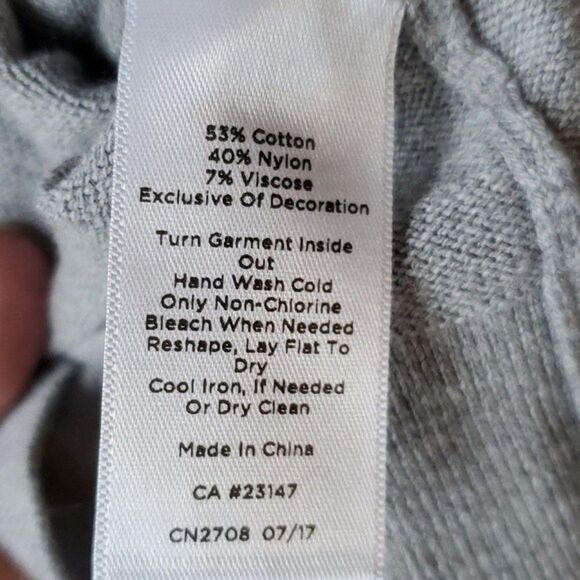 NWT TALBOTS GRAY SILVER COTTON BLEND V-NECK SEQUIN SWEATER SZ XL - Picture 9 of 9